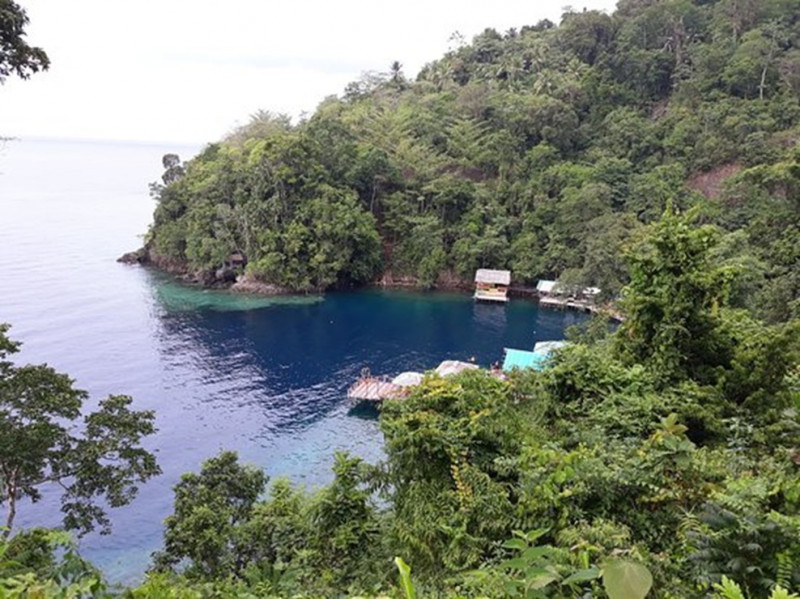 Destinasi Wisata - Pantai Lubang Buaya Morella