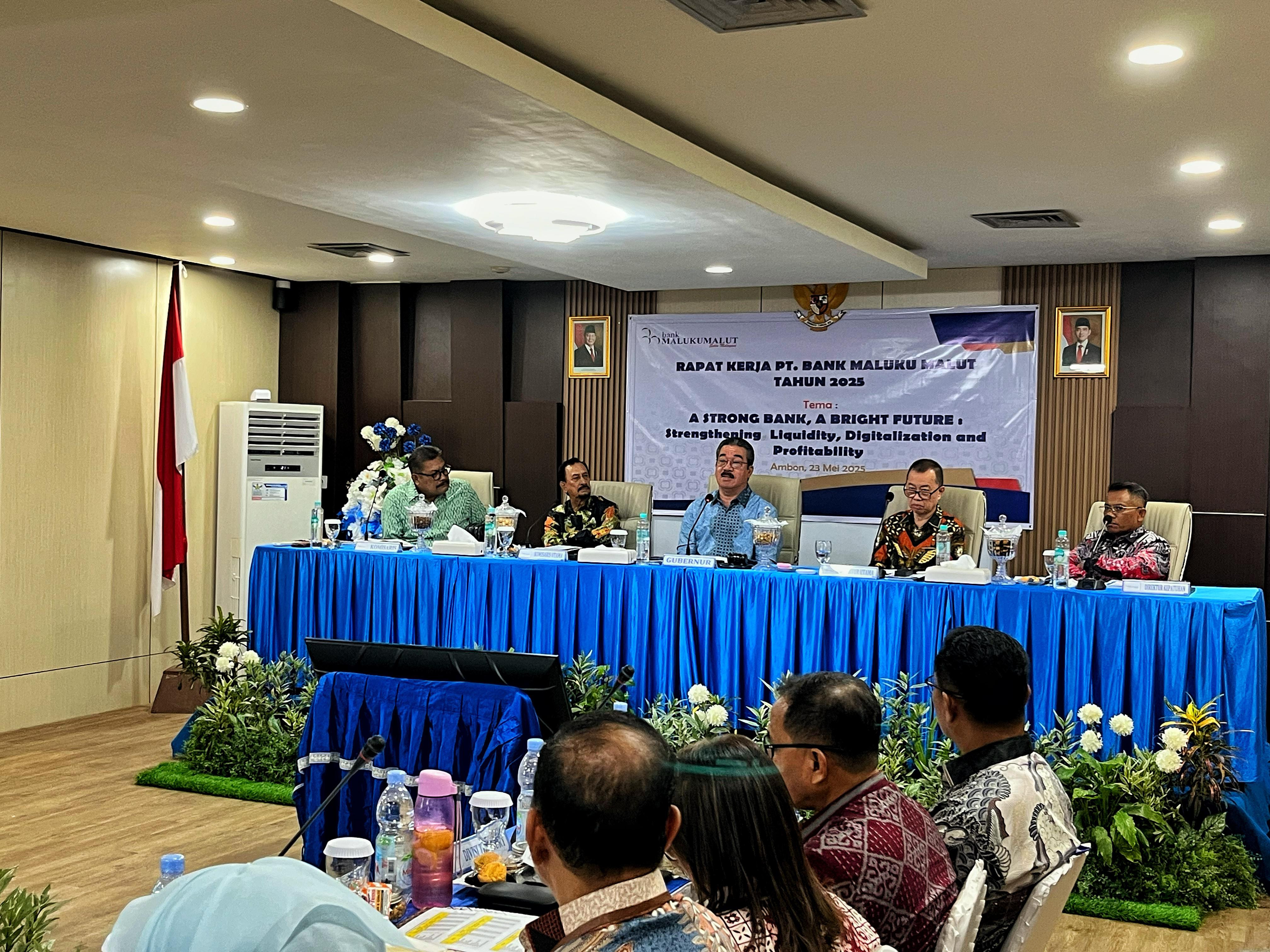 Hadiri Rapat Pemegang Saham Pengendali Bank Maluku Malut, Lewerissa: Meliki Rasa Kebersamaan Bangun Tata Kelola