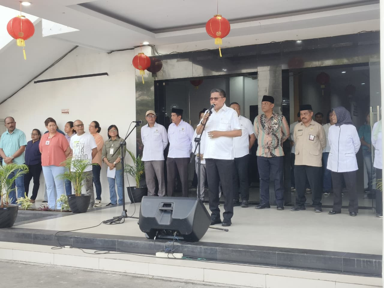 Wattimena Dorong ASN Perkuat Kepedulian Sosial dan Luncurkan Gerakan Ambon Bersih, Asri, Hijau, dan Nyaman