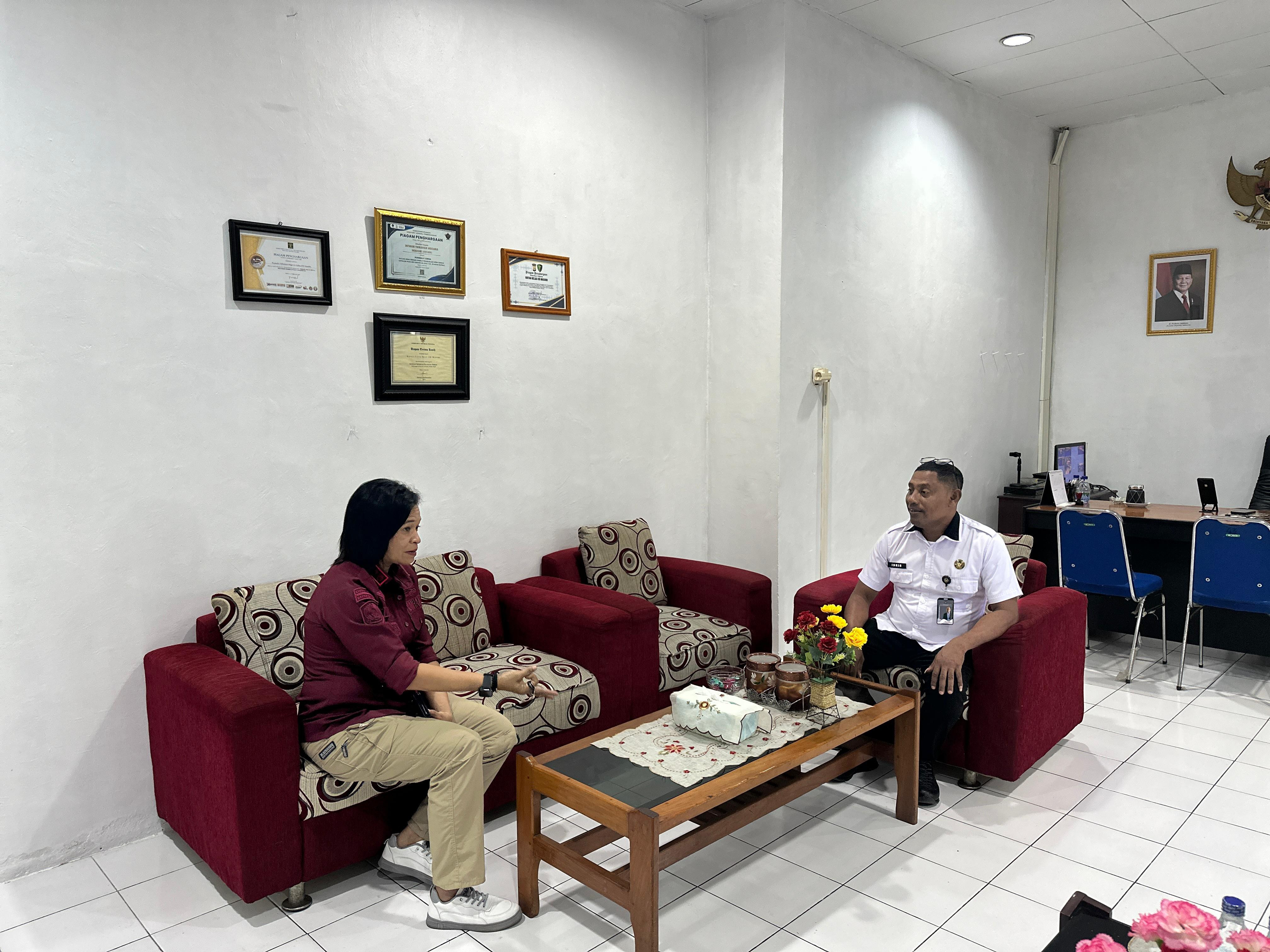 Meningkatkan Pengawasan dan Pembimbingan Klien, Bapas Ambon Silaturahmi ke Rutan Masohi
