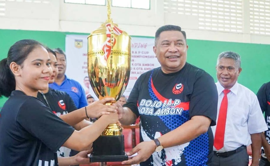 Ririmasse Buka Turnamen Karate Inkado Maluku
