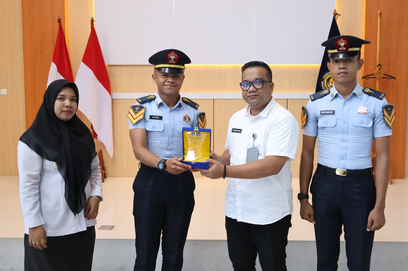 Dua Taruna Poltekip Selesaikan Kegiatan Praktik Kerja Lapangan di LPKA Ambon