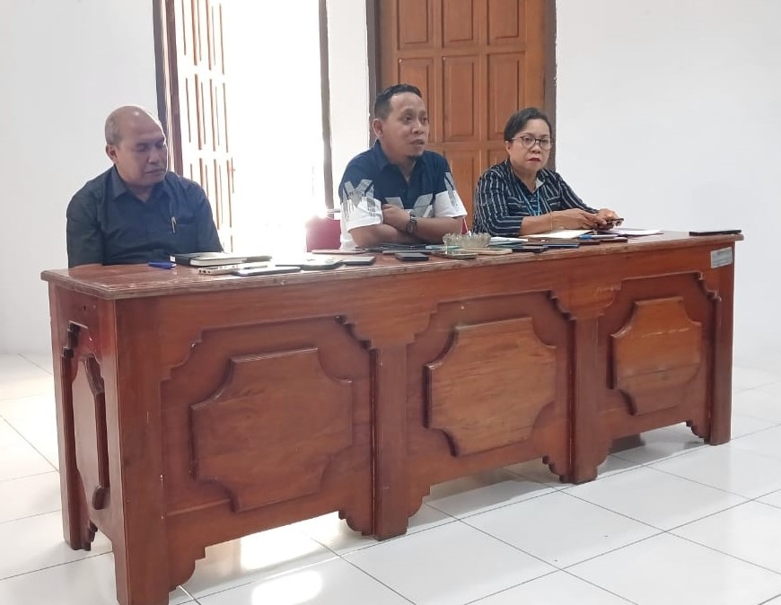 Ketua DPRD dan Sekretaris DPRD Kota Ambon Tatap Muka Dengan Jurnalis Kota