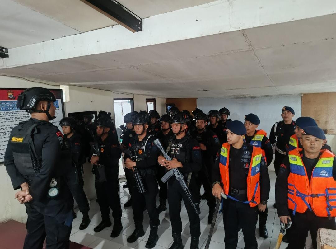 Kompi 4 Laksanakan Siaga Antisipasi Gangguan Harkamtibmas Dan 1 Regu SAR Brimob
