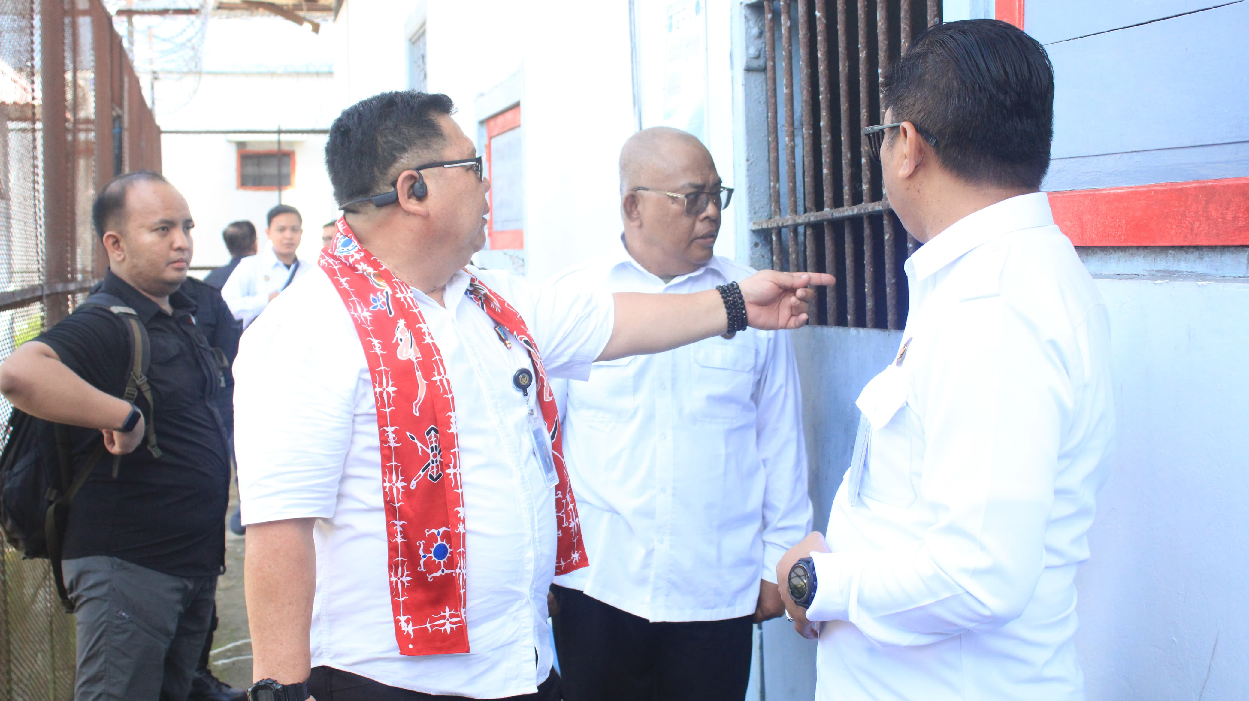 Irwil IV & Kakanwil Ditjenpas Maluku Dorong Lapas Saparua Berbenah