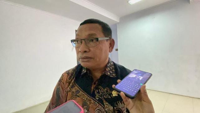 Laturiuw Prihatin Atas Tidak Terisi Formasi Guru Agama
