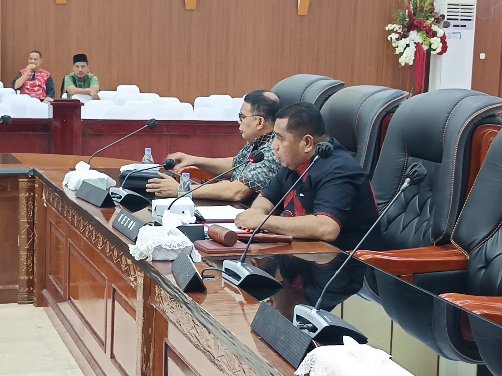 DPRD Maluku Dalami Polemik Penutupan Tambang Galian C, Soroti Dampak Hukum dan Ekonomi