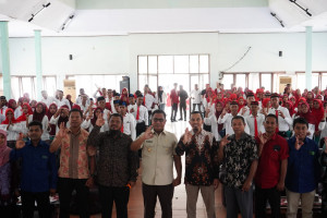 Wagub Maluku Tantang Mahasiswa Unidar Ciptakan Lapangan Kerja dari Potensi Laut